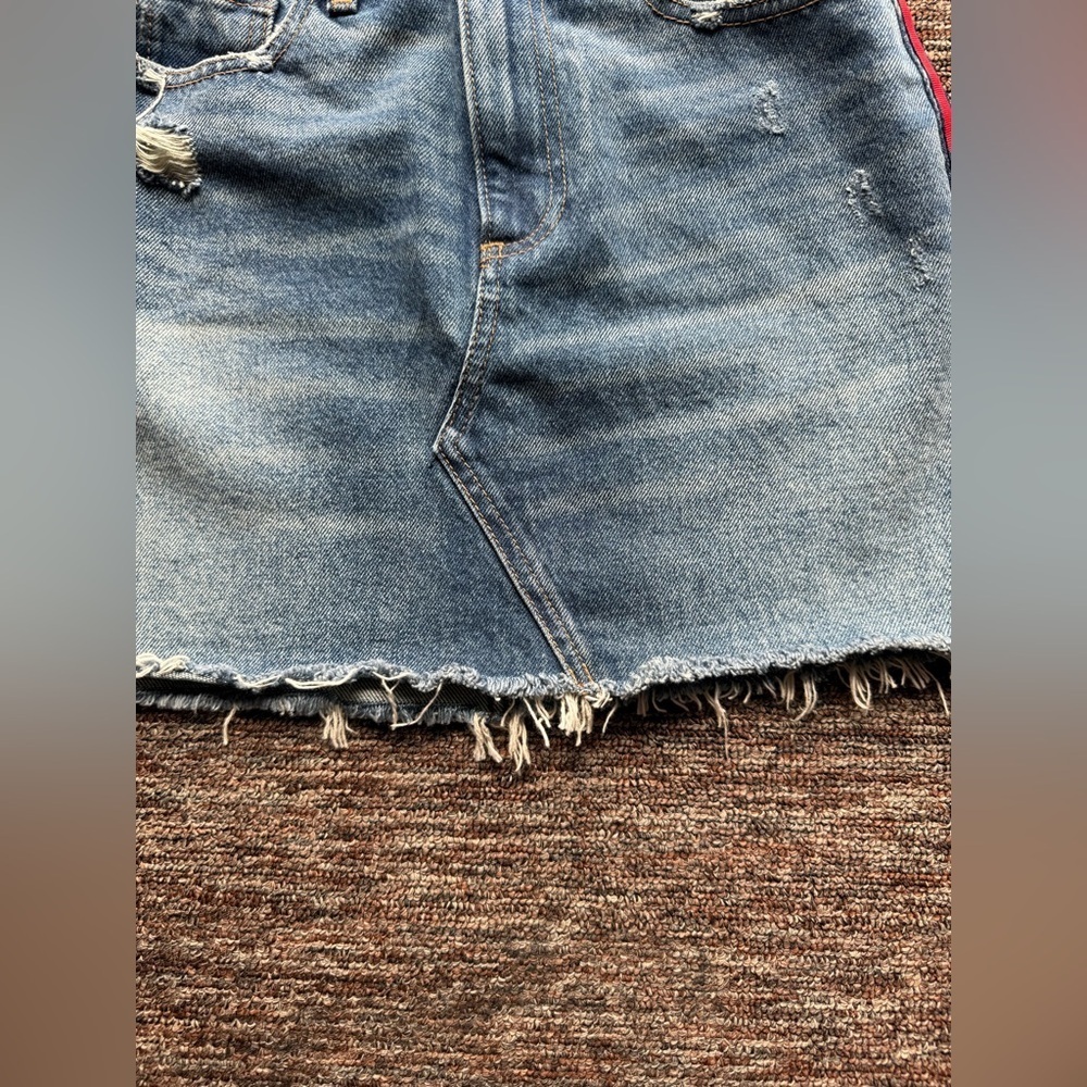 Like New Abercrombrie and Fitch Zoe Natural Rise vintage skirt size 25 - Picture 2 of 9